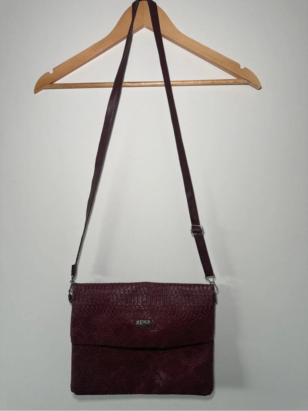 MANGO Burgundy Croc Embossed Crossbody Shoulder Bag